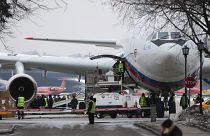Arrivée à Moscou des 60 Russes expulsés des Etats-Unis