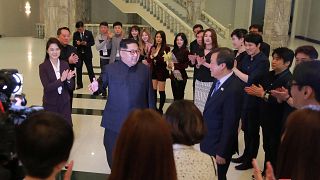 Kultur verbindet - Kim besucht südkoreanisches Popkonzert