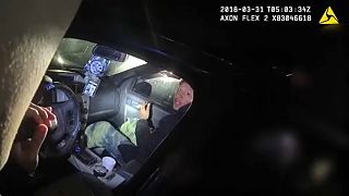Testkamerás videót tett közzé a louisville-i rendőrség