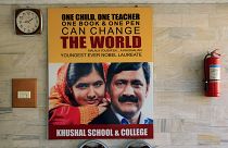 Η Μαλάλα φεύγει από το Πακιστάν ως ηρωίδα