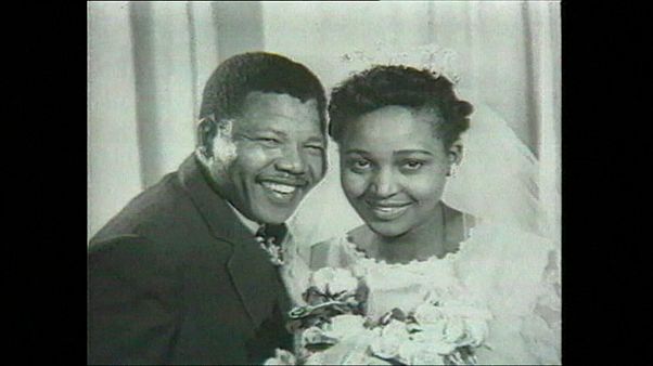 'Yeni Güney Afrika'nın annesi' Mandela hayatını kaybetti 'Yeni Güney Afrika'nın annesi' Mandela hayatını kaybetti
