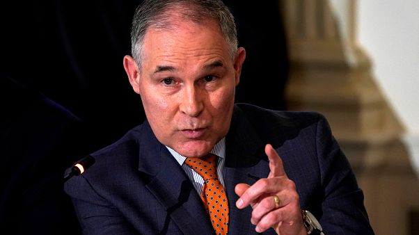 Agência de Proteção Ambiental dos EUA rejeita medida de Obama Agência de Proteção Ambiental dos EUA rejeita medida de Obama