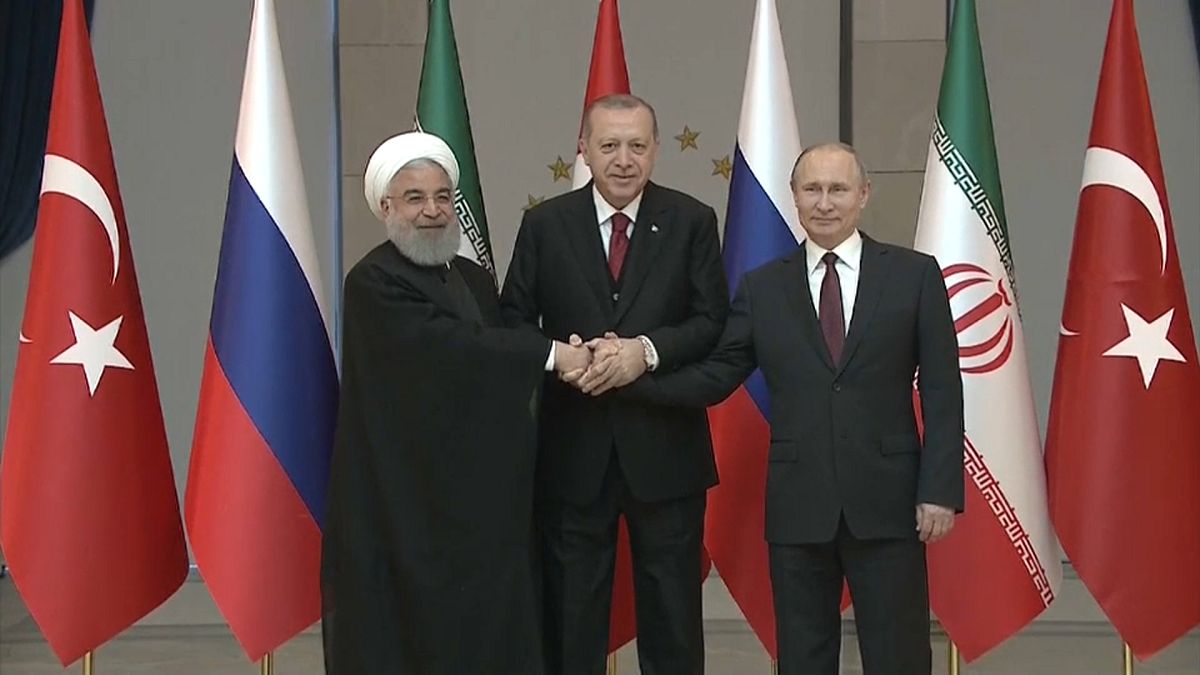 Putin: Suriye'ye Türkiye, Rusya ve İran dışında yardım eden çok ülke yok