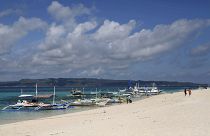 Poluição leva ao encerramento temporário da Ilha de Boracay