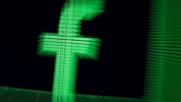 "Riesenfehler": Facebook entschuldigt sich im Datenskandal "Riesenfehler": Facebook entschuldigt sich im Datenskandal