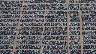 شكوى صينية لمنظمة التجارة بشأن رسوم أمريكية ومصنعو السيارات في قلب المعركة