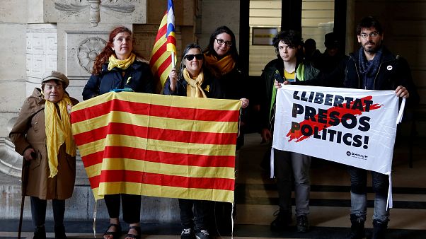 Justiça alemã concorda em libertar Carles Puigdemont Justiça alemã concorda em libertar Carles Puigdemont