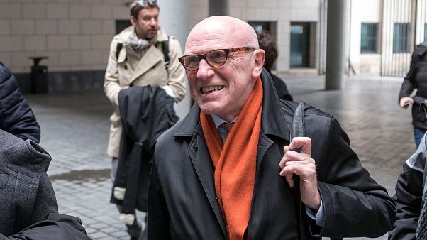 Lawyers prepare Puigdemont bail Lawyers prepare Puigdemont bail