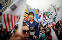 Park Geun-hye, l'ex-présidente de Corée du Sud, condamnée à 24 ans de prison