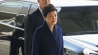 Güney Kore'nin eski Devlet Başkanı Park Geun-hye suçlu bulundu