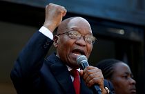 Sudafrica: Jakob Zuma sul banco degli imputati