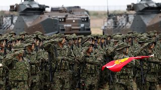 اليابان تطلق أول وحدة مشاة بحرية منذ الحرب العالمية لردع طموحات الصين