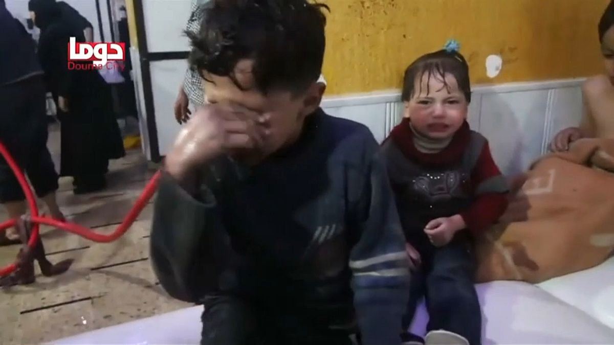 Várias dezenas de mortos em alegado ataque químico em Ghouta