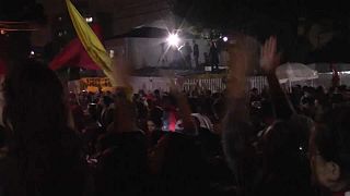 Enfrentamientos entre policía y seguidores de Lula en Curitiba