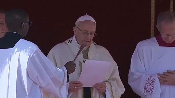 Szír vegyi támadás: a pápa is elítélte Szír vegyi támadás: a pápa is elítélte