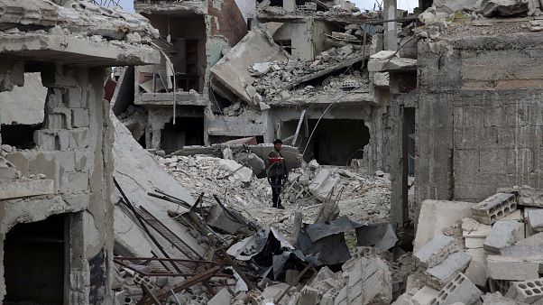 Berichte über Giftgas: Trump nennt Assad "Tier" und droht Putin Berichte über Giftgas: Trump nennt Assad "Tier" und droht Putin