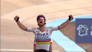 Paris-Roubaix yarışının birincisi Peter Sagan oldu