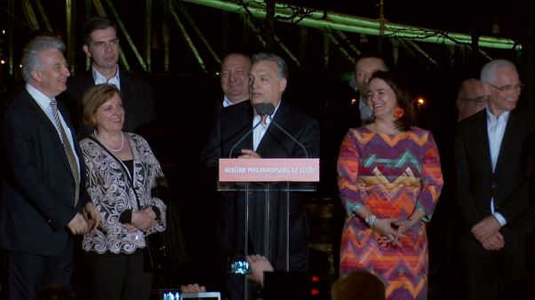 Macaristan seçimleri: İktidardaki sağcı lider Orban seçimlerden üçüncü kez zaferle çıktı Macaristan seçimleri: İktidardaki sağcı lider Orban seçimlerden üçüncü kez zaferle çıktı