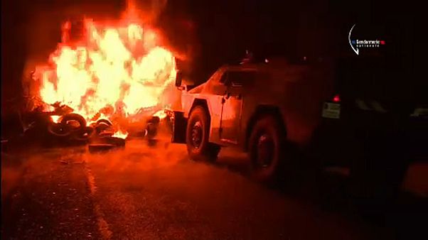 Notre-Dame-des-Landes: Tiltakozás a repülőtér építése ellen Notre-Dame-des-Landes: Tiltakozás a repülőtér építése ellen