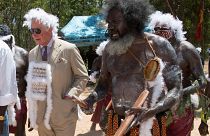 Príncipe Carlos visita comunidades aborígenes
