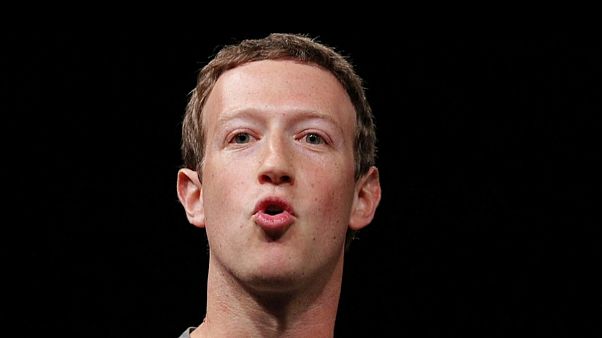 Facebook-Chef Zuckerberg soll im US-Kongress "gegrillt" werden Facebook-Chef Zuckerberg soll im US-Kongress "gegrillt" werden