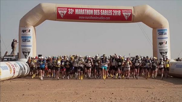 Marathon des Sables: avanti i fratelli El Morabitz e la russa Sedykh Marathon des Sables: avanti i fratelli El Morabitz e la russa Sedykh