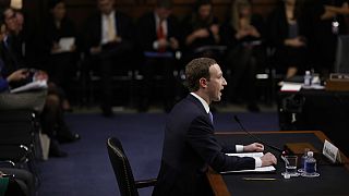 زاکربرگ: از اینکه در شناسایی فعالیت روسیه در فیس‌بوک سریع نبودم پشیمانم