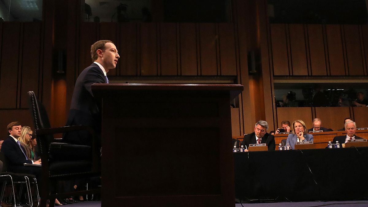 Facebook: il mea culpa di Zuckerberg al Congresso Usa
