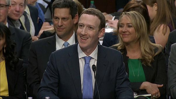 Los momentos difíciles de Zuckerberg ante el Congreso Los momentos difíciles de Zuckerberg ante el Congreso