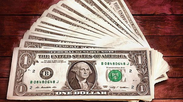 «آرامش پادگانی» در بازار ارز ایران؛ دولت به عرضه محدود دلار ادامه میدهد «آرامش پادگانی» در بازار ارز ایران؛ دولت به عرضه محدود دلار ادامه میدهد