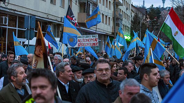 Szenvedélyes vita a román parlamentben Székelyföld autonómiájáról Szenvedélyes vita a román parlamentben Székelyföld autonómiájáról