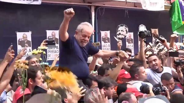 Brasil: El PT confirma a Lula da Silva como candidato presidencial Brasil: El PT confirma a Lula da Silva como candidato presidencial