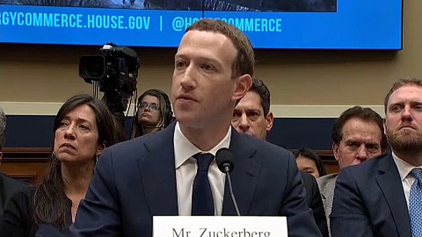 Zuckerberg-meghallgatás: második nap Zuckerberg-meghallgatás: második nap