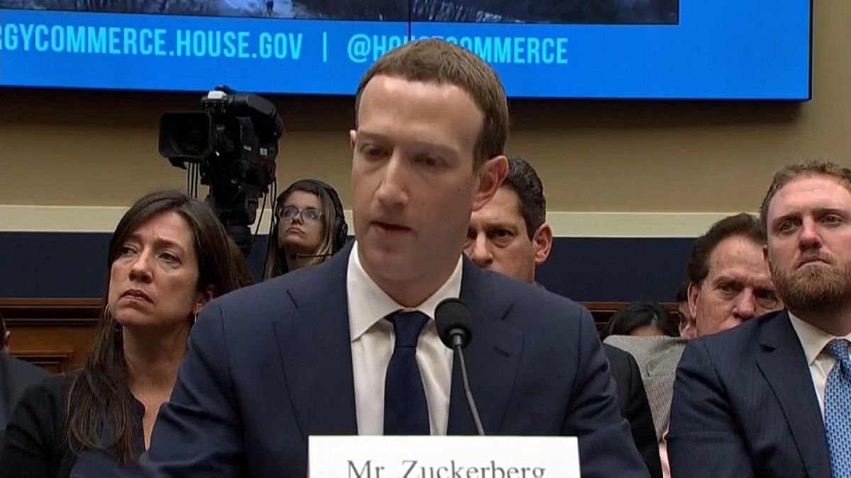 Zuckerberg: İnternet sektöründe yasal düzenleme kaçınılmaz 