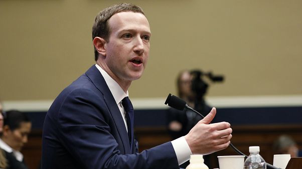 Zuckerberg: Facebook kullanıcılarının çoğu gizlilik kontrollerine dikkat etmiyor Zuckerberg: Facebook kullanıcılarının çoğu gizlilik kontrollerine dikkat etmiyor