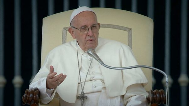 Missbrauchsfall in Chile: Papst bittet um Verzeihung Missbrauchsfall in Chile: Papst bittet um Verzeihung