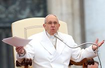 Papa Francisco admite ter cometido "erros graves" no caso dos abusos sexuais de menores no Chile