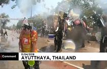 En Thaïlande, des "éléphants éclabousseurs" lancent le Festival de l'eau