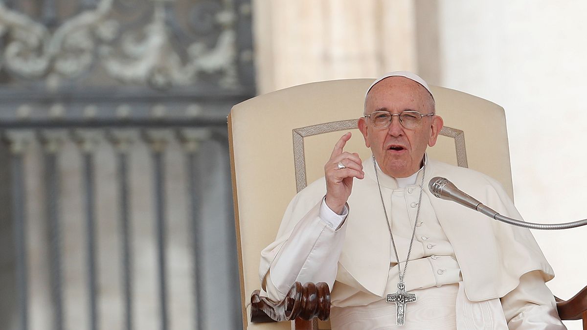 Abus sexuel au Chili : le pape demande pardon 