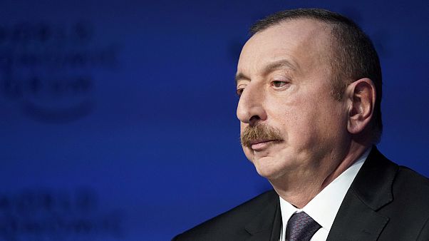 Alijev fölényesen és hosszú időre újrázott Alijev fölényesen és hosszú időre újrázott