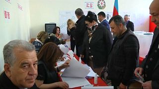 AGİT: Azerbaycan cumhurbaşkanlığı seçimi demokratik koşullarda yapılmadı