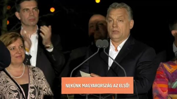 Orbans Sieg sorgt für Streit unter Konservativen in der EU Orbans Sieg sorgt für Streit unter Konservativen in der EU