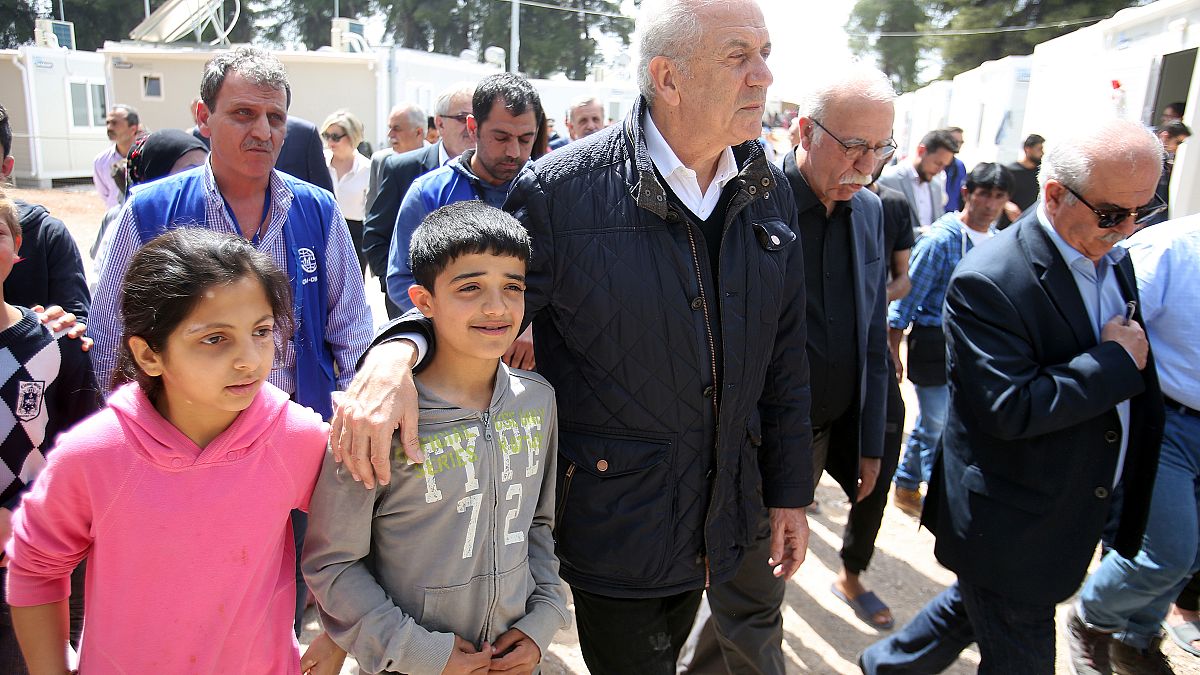 Δ. Αβραμόπουλος: «Αμοιβαία επωφελής» η φιλοξενία προσφύγων