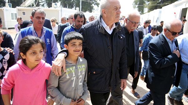 Δ. Αβραμόπουλος: «Αμοιβαία επωφελής» η φιλοξενία προσφύγων Δ. Αβραμόπουλος: «Αμοιβαία επωφελής» η φιλοξενία προσφύγων