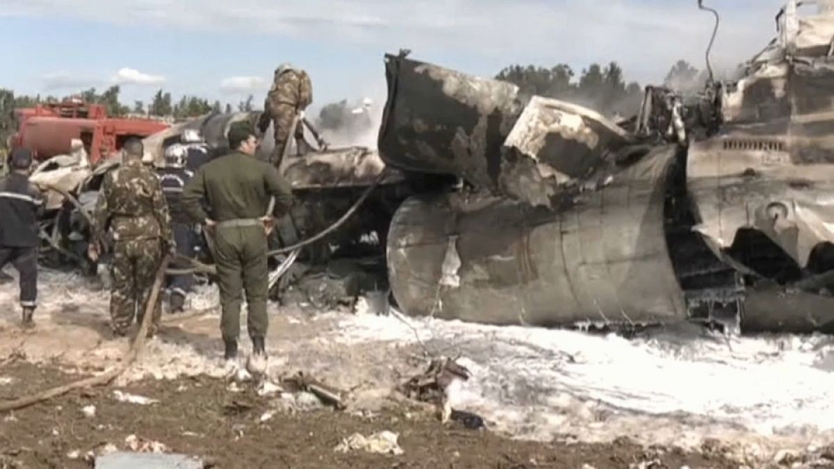 Disastro aereo in Algeria: ancora mistero sulla causa dello schianto