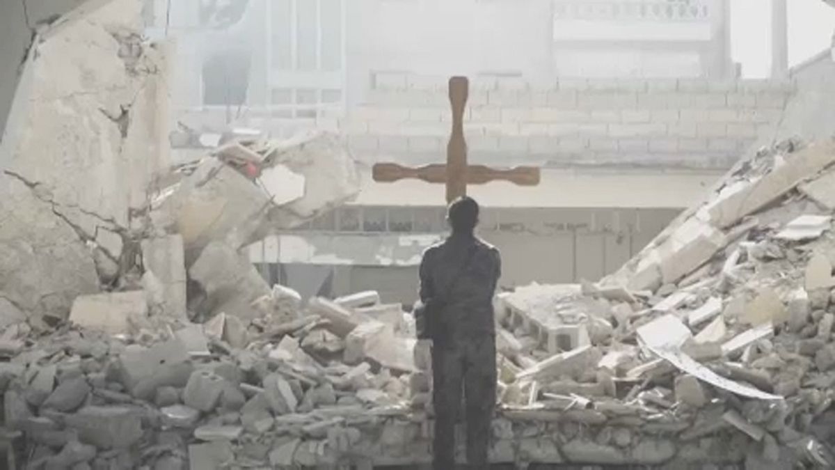 I cristiani di ritorno in Siria chiedono pace, ma anche la fine dell'ingerenza delle potenze straniere