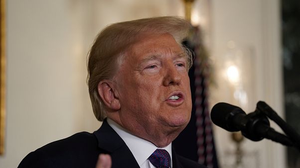 Usa, Francia e Regno Unito attaccano obiettivi militari in Siria Usa, Francia e Regno Unito attaccano obiettivi militari in Siria