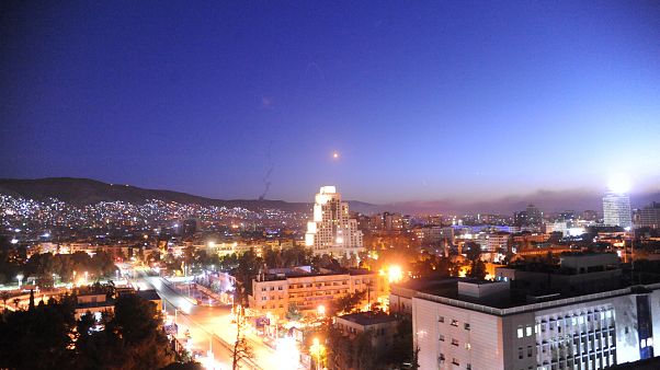 ΗΠΑ, Γαλλία, Βρετανία χτύπησαν με 100 πυραύλους τη Συρία ΗΠΑ, Γαλλία, Βρετανία χτύπησαν με 100 πυραύλους τη Συρία