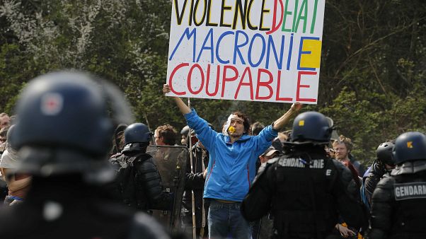 Notre-Dame-des-Landes : heurts et résistance Notre-Dame-des-Landes : heurts et résistance