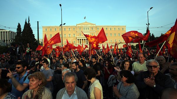 Πορείες σε Αθήνα-Θεσσαλονίκη κατά των ΗΠΑ Πορείες σε Αθήνα-Θεσσαλονίκη κατά των ΗΠΑ